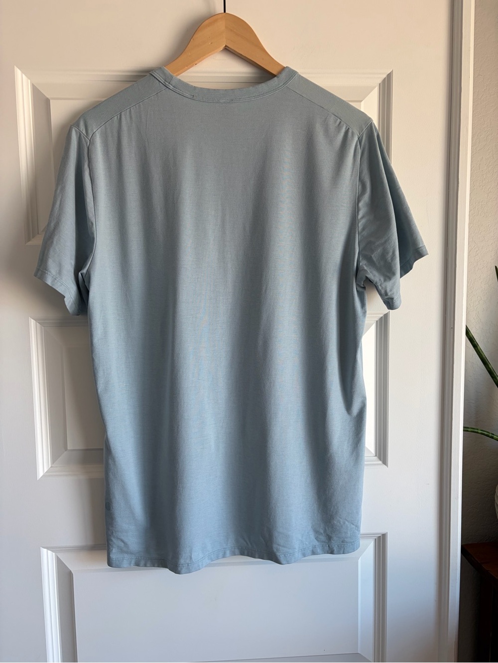 Lululemon Relaxed-Fit Short Sleeve Shirt - Picture 3 of 5